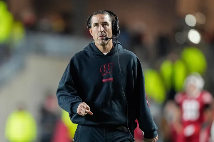 6 college football coaches under the most pressure entering the 2026 season